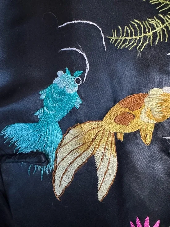 Vintage koi fish Chinese embroidered jacket M more info soon - Picture 3 of 5